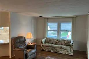 806 Jolanda Cir, Venice, FL 34285 - Photo 9