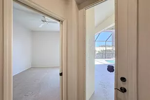 600 Cockatoo Cir, Venice, FL 34285 - Photo 37