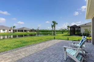 18857 Daybreak Dr, Venice, FL 34293 - Photo 11