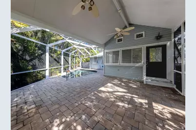 726 Eagle Point Drive, Venice, FL 34285 - Photo 29