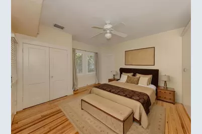 726 Eagle Point Drive, Venice, FL 34285 - Photo 23