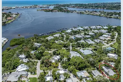 726 Eagle Point Drive, Venice, FL 34285 - Photo 39