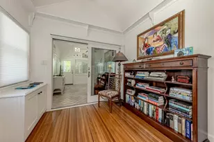 726 Eagle Point Dr, Venice, FL 34285 - Photo 3