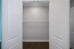 6137 Lungo Lago Dr, Sarasota, FL 34241 - Photo 35