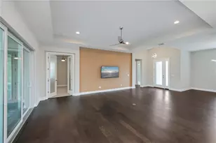 6137 Lungo Lago Dr, Sarasota, FL 34241 - Photo 15