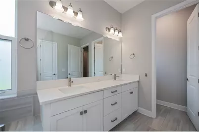 6137 Lungo Lago Drive, Sarasota, FL 34241 - Photo 43