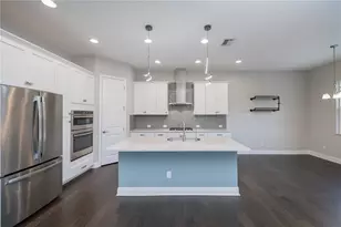 6137 Lungo Lago Dr, Sarasota, FL 34241 - Photo 21