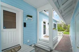 713 Eagle Point Dr, Venice, FL 34285 - Photo 5