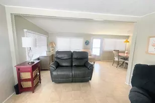 816 Turf, Venice, FL 34285 - Photo 3