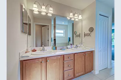 11766 Tempest Harbor Loop, Venice, FL 34292 - Photo 37