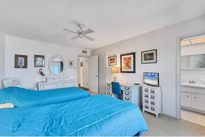 1200 Tarpon Center Drive #306, Venice, FL 34285 - Photo 19