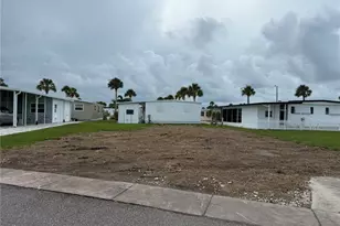 630 Gloriosa Dr, Venice, FL 34293 - Photo 1