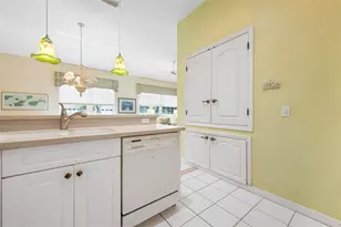 1262 Berkshire Cir, Venice, FL 34292 - Photo 19