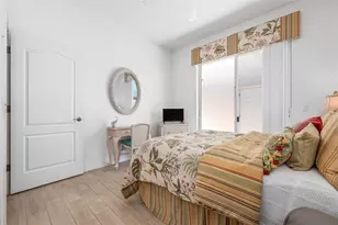 1262 Berkshire Cir, Venice, FL 34292 - Photo 27