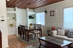 421 Riviera St, Venice, FL 34285 - Photo 5