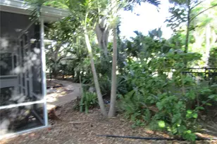 421 Riviera St, Venice, FL 34285 - Photo 17