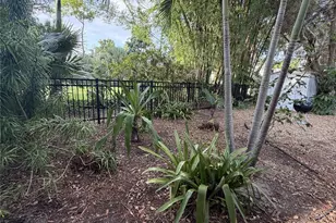421 Riviera St, Venice, FL 34285 - Photo 19