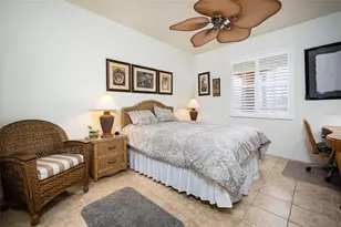 1761 Auburn Lakes Dr, Venice, FL 34292 - Photo 9