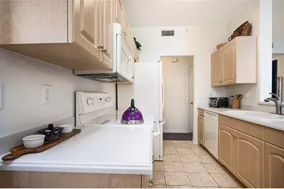 1761 Auburn Lakes Drive #23, Venice, FL 34292 - Photo 13