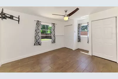 1321 Groveland Avenue, Venice, FL 34285 - Photo 29