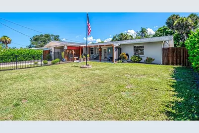 1321 Groveland Avenue, Venice, FL 34285 - Photo 3