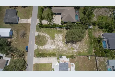 2450 Alamander Avenue, Englewood, FL 34223 - Photo 7