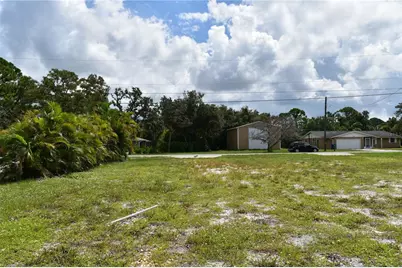 2450 Alamander Avenue, Englewood, FL 34223 - Photo 9