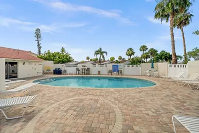 760 Village Circle #109, Venice, FL 34292 - Photo 31