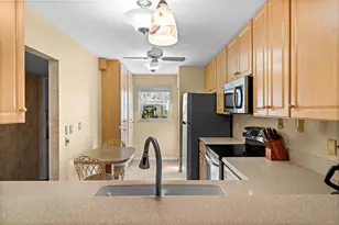 760 Village Cir, Venice, FL 34292 - Photo 15