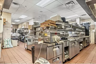 N Tamiami Trail, Nokomis, FL 34275 - Photo 37