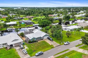 27401 Voyageur Dr, Punta Gorda, FL 33983 - Photo 33