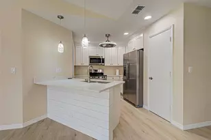 406 Pendleton Dr, Venice, FL 34292 - Photo 7