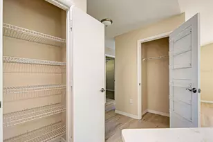 406 Pendleton Dr, Venice, FL 34292 - Photo 23