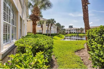 1802 Triano Circle #1802, Venice, FL 34292 - Photo 3