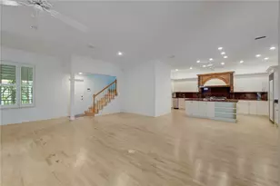 304 Tortuga Dr, Nokomis, FL 34275 - Photo 13