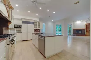 304 Tortuga Dr, Nokomis, FL 34275 - Photo 15