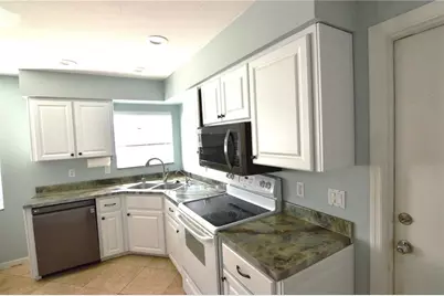 1576 Fawnwood Circle, Sarasota, FL 34232 - Photo 7
