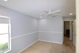 1576 Fawnwood Cir, Sarasota, FL 34232 - Photo 21