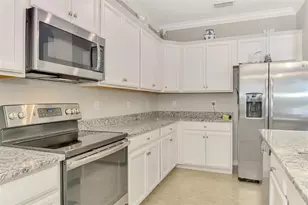 9829 Hilltop Dr, Venice, FL 34292 - Photo 25