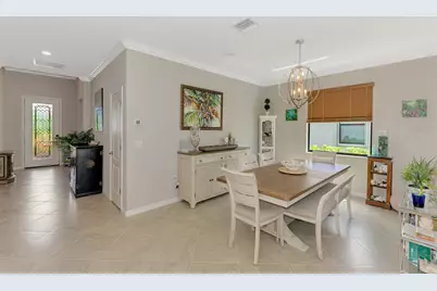 9829 Hilltop Drive, Venice, FL 34292 - Photo 15