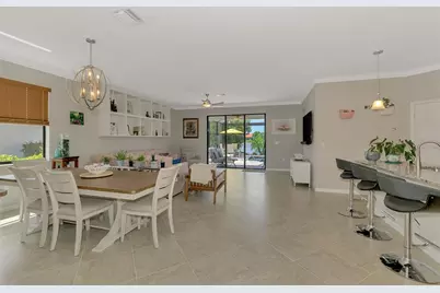 9829 Hilltop Drive, Venice, FL 34292 - Photo 13