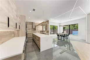 1716 9th St, Sarasota, FL 34236 - Photo 13