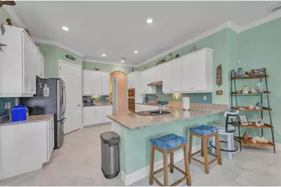 15000 Spanish Point Drive, Port Charlotte, FL 33981 - Photo 17