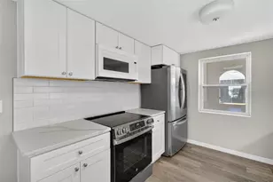 1005 Alston Ln, Englewood, FL 34223 - Photo 15