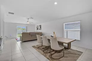 5472 Blue Azure Dr, Wimauma, FL 33598 - Photo 3