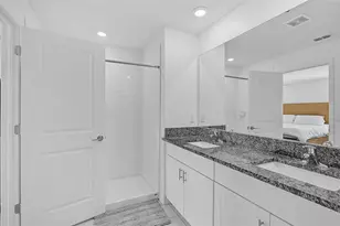 5472 Blue Azure Dr, Wimauma, FL 33598 - Photo 21