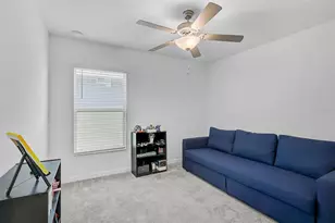 5472 Blue Azure Dr, Wimauma, FL 33598 - Photo 13