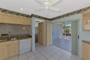 420 Wexford Cir, Venice, FL 34293 - Photo 15