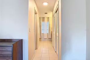 5964 Diana Rd, Venice, FL 34293 - Photo 21