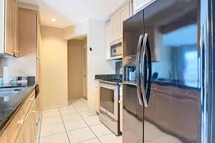 5964 Diana Rd, Venice, FL 34293 - Photo 13